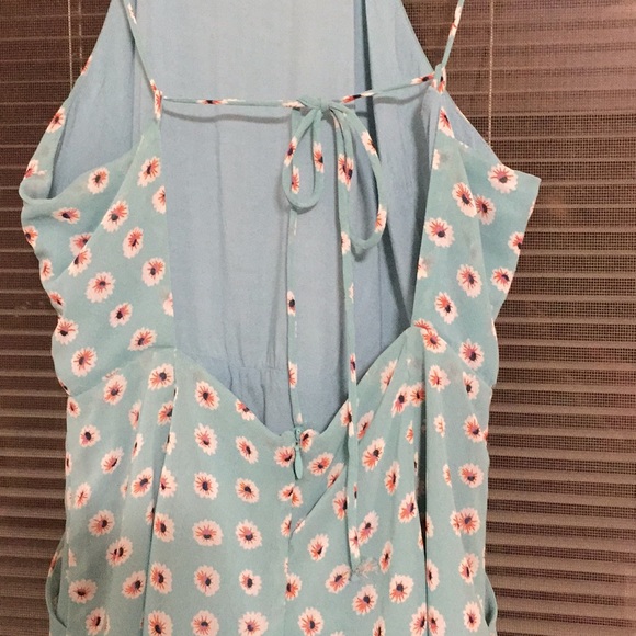 URBAN OUTFITTERS LUCCA COUTURE AQUA FLORAL… - Picture 7 of 8